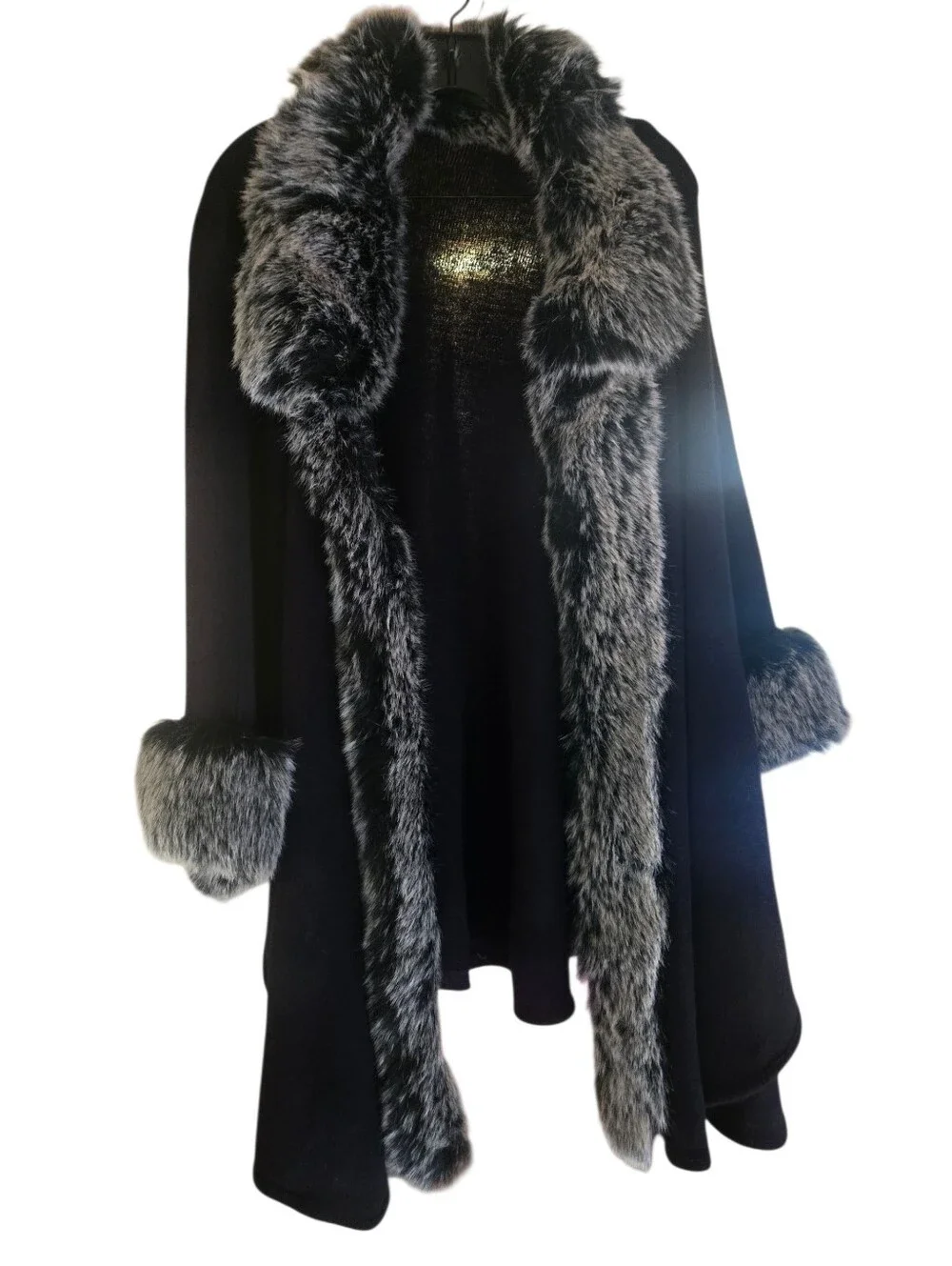 Black Fur-Trim Cape Wrap - Luxurious Winter Accessory